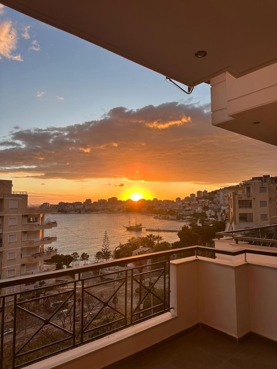 Apartament Vista Mozzafiato Saranda Zewnętrze zdjęcie